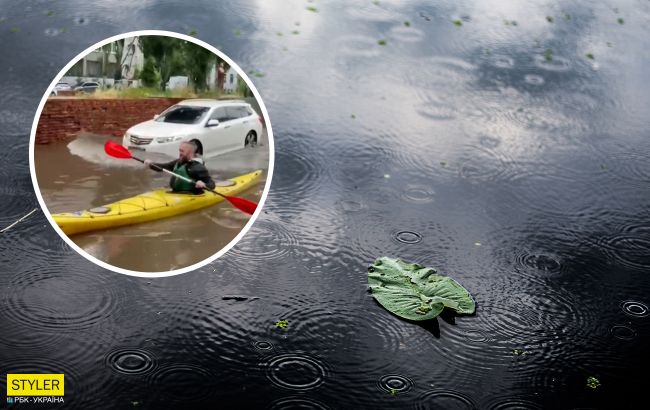 В Днепре прошел мощный ливень: жители города передвигаются на лодках