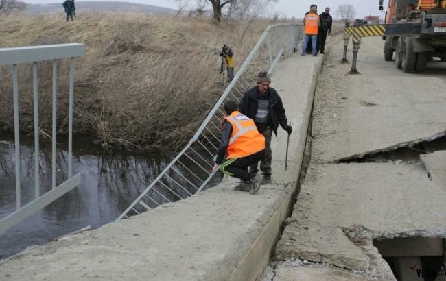 В одном из российских регионов второй раз за месяц обрушился мост