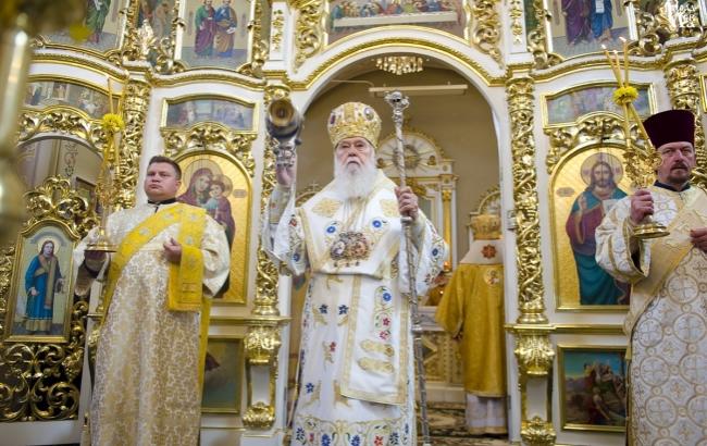 УПЦ КП просит Вселенского патриарха разобраться с "лжецом" Кириллом