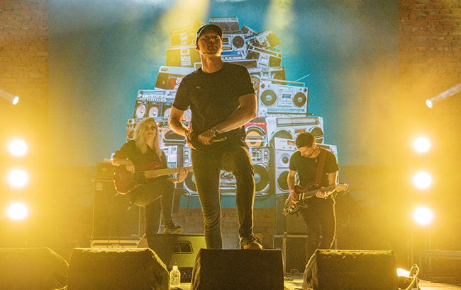 Бумбокс випустили довгоочікуваний кліп про найголовніше у житті