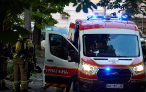 Поліція показала багатоповерхівку в Києві, по якій був прямий "прильот" дрона