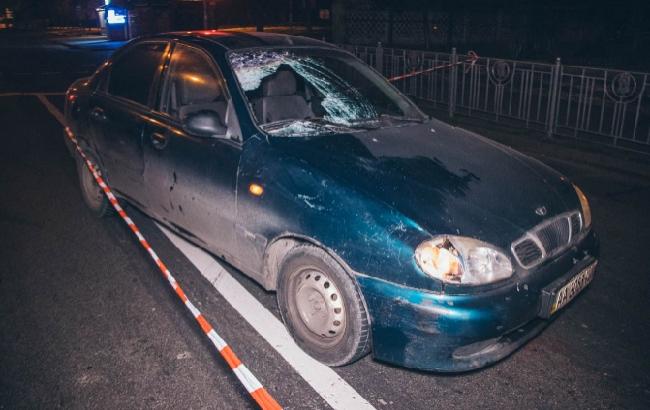 В Киеве авто снесло пьяного пешехода