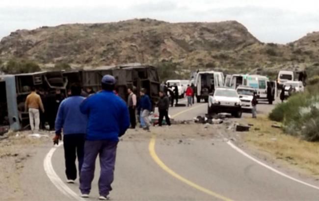 В Аргентині у ДТП з автобусом загинули 15 осіб
