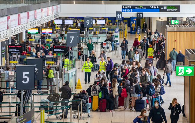 Возможна отмена рейсов. В Германии аэропорты объявили о забастовках в понедельник