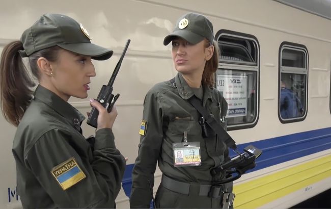 Проїхати кордон можна швидше. В яких поїздах УЗ документи перевіряють без зупинок