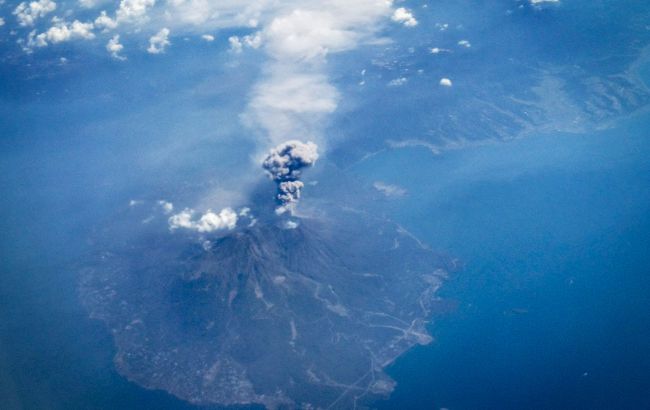 В Японии произошло извержение вулкана Сакура-дзима