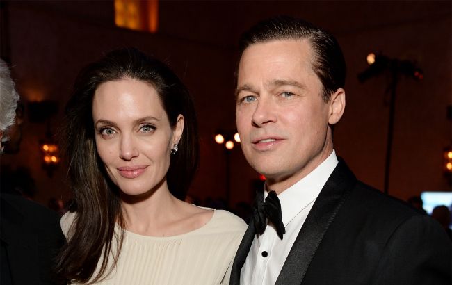 Раскол в семье продолжается: сын Джоли и Питта публично отрекся от фамилии отца