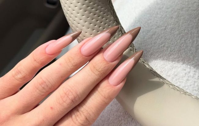 Этот маникюр - хит соцсетей: блогерша Верба показала самый стильный френч на лето 2025