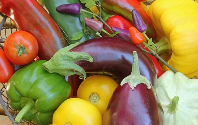 Названы овощи, которые могут вас отравить: вы едите их каждый день