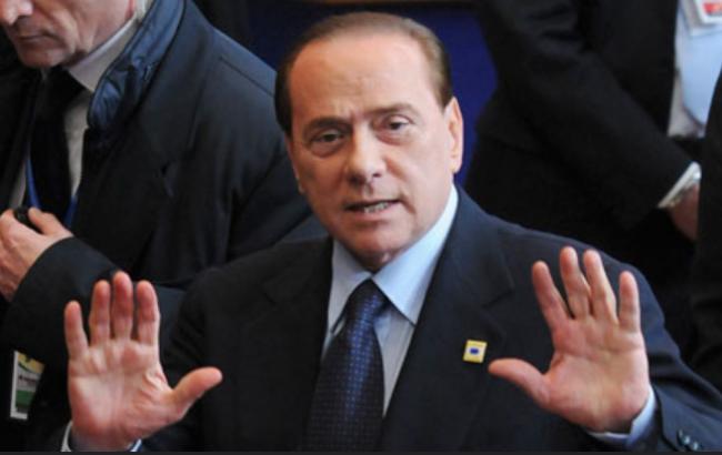 В Италии Берлускони обвинили в коррупции, - Reuters