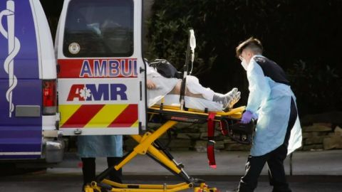 Число жертв COVID-19 в США превысило 700 человек за сутки