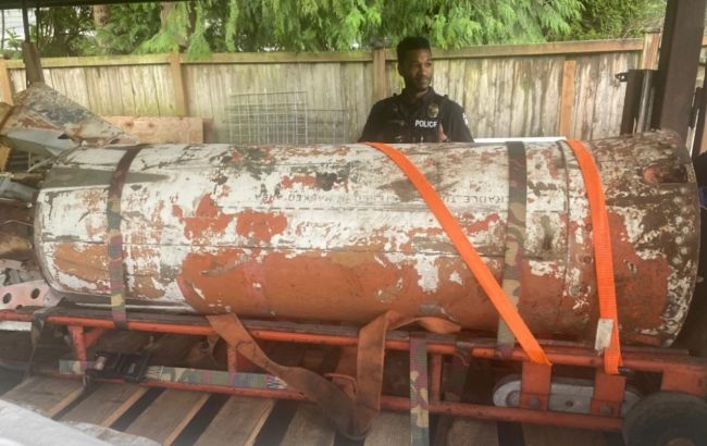 Залишилась від cусіда. В США чоловік хотів здати в музей частину ядерної ракети