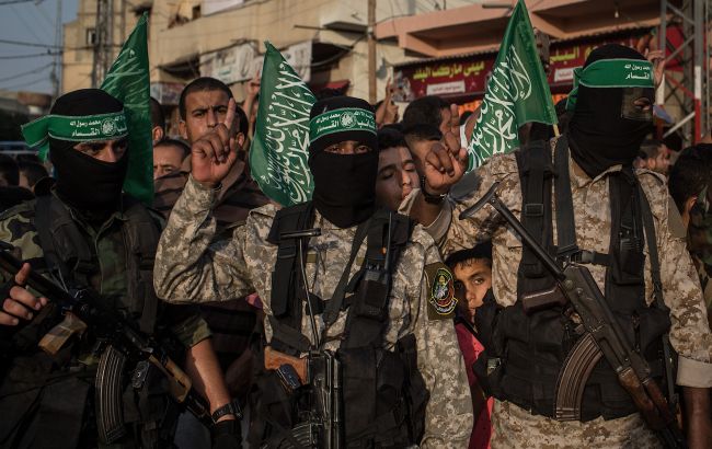 ХАМАС обнародовал видео с одним из захваченных в Израиле заложников