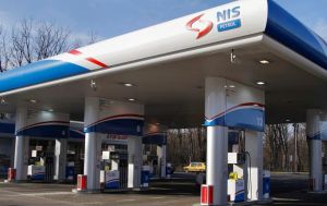 "Газпром нафта" домовилася про продаж контрольного пакета NIS угорській MOL