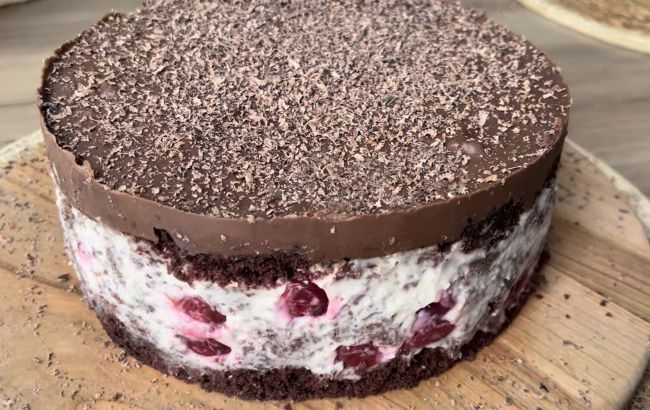 Торт "П'яна вишня" без зайвих витрат: бюджетний домашній рецепт