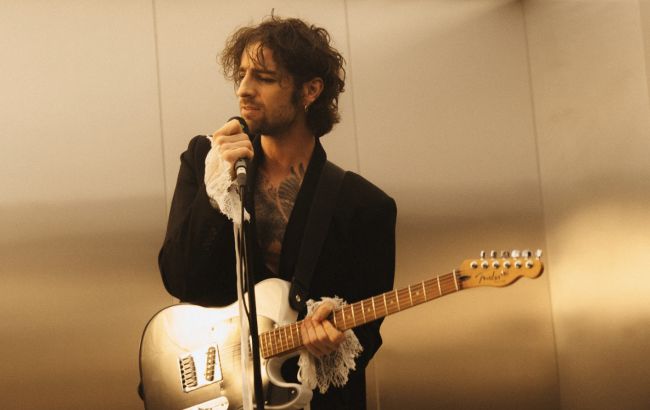 "Треба йти": Дантес заговорил о любви, соблазне и непростых решениях в новом мини-альбоме