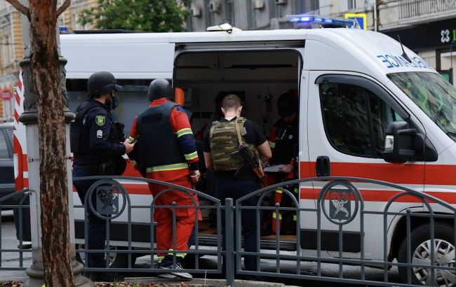 Влучання у трьох районах та багато постраждалих: зранку Росія вдарила по Харкову