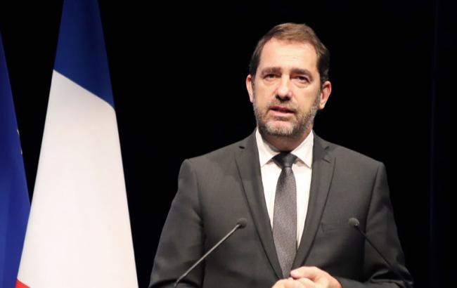 Міністр внутрішніх справ Франції прокоментував введення режима НС в країні