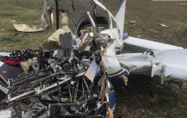 В США разбился одномомоторный самолет, погибло 4 человека