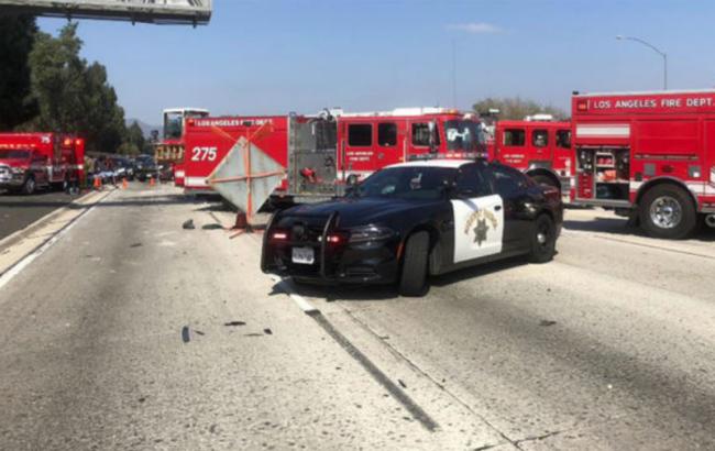 В Калифорнии в ДТП с автобусом пострадали 40 человек
