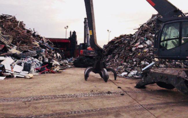 Китай ужесточил запрет на импорт твердых отходов