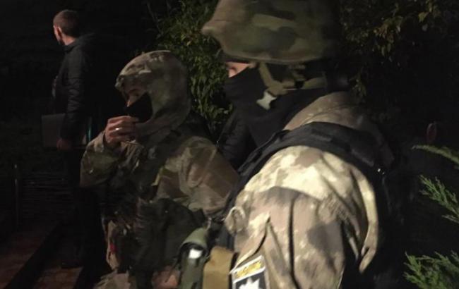 В Львовской обл. задержали мужчину с гранатой, который угрожал взорвать дом
