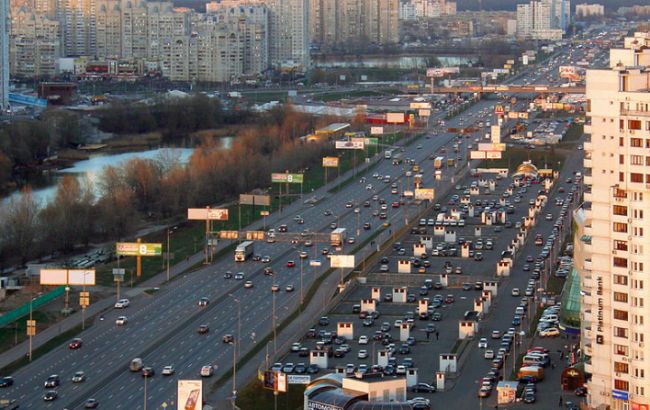 В Киеве на два дня подряд ограничат движение по проспекту Бажана