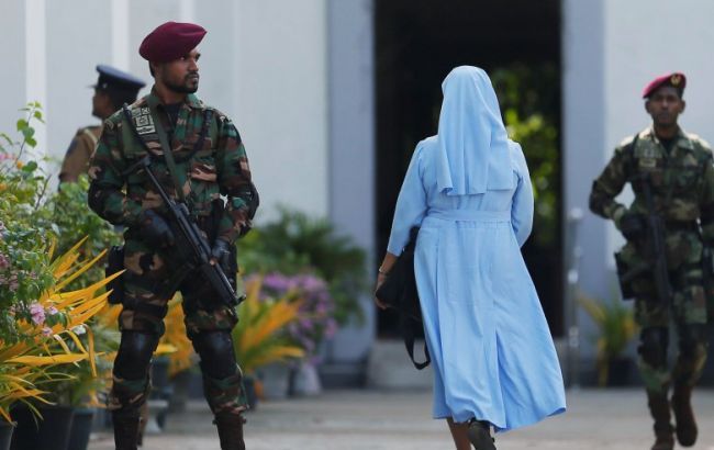 На Шрі-Ланці заблокували соцмережі після нападів на мусульман