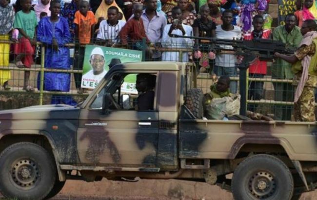 У Малі через засідку бойовиків загинули майже два десятки мирних мешканців