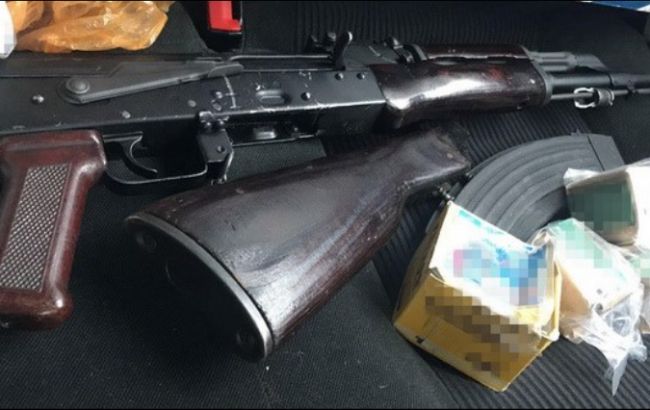 В Черкасской обл. задержали за сбыт оружия главу общественной организации