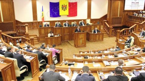 Парламент Молдови визнав країну "захопленою державою"