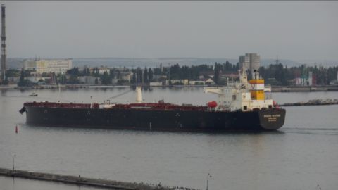 Україна вперше отримала партію нафти з США