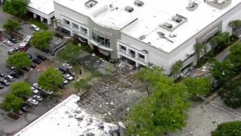 У США стався вибух у торговому центрі, десятки постраждалих