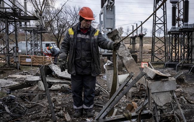 Росіяни під час атаки пошкодили три теплоелектростанції ДТЕК
