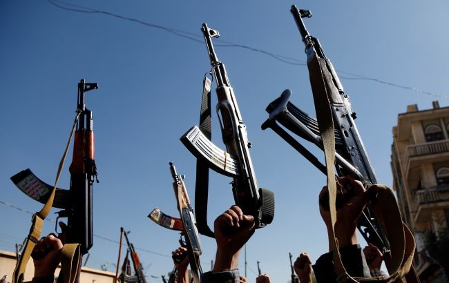 Йеменские хуситы заявили, что будут атаковать все корабли, следующие в Израиль