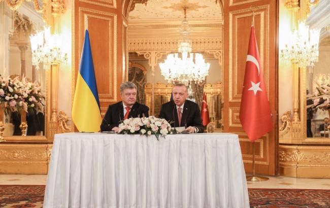 Україна буде рада турецьким миротворцям у складі місії ООН на Донбасі, - Порошенко