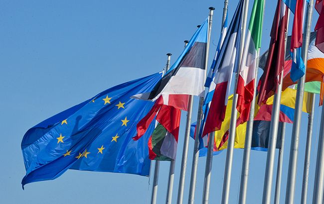 ЕС разрабатывает руководство для стран-членов по паспортам РФ на Донбассе