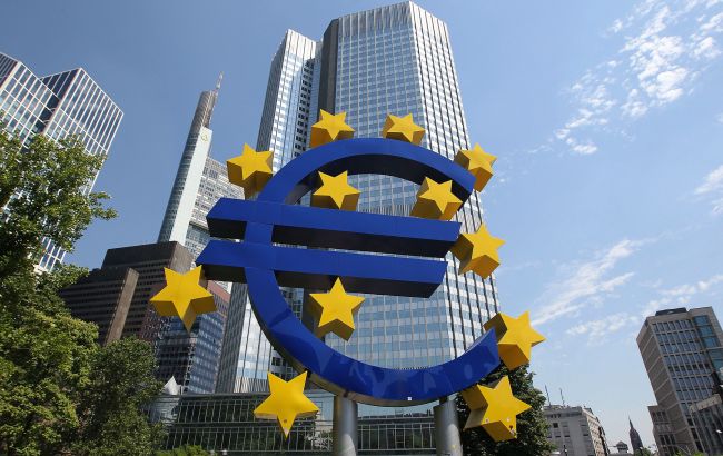 Центральний банк Єврозони закликав фінустанови якомога швидше покинути російський ринок