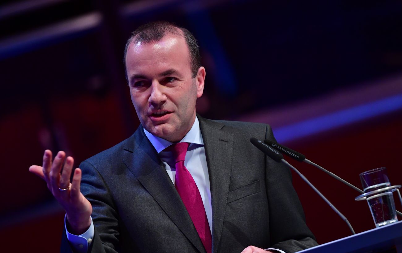 Manfred Weber pozval k napotitvi evropskih vojakov v Ukrajino