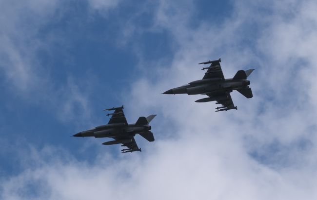 Бельгія готова передати Україні три винищувачі F-16 з РЕБ, але є умова