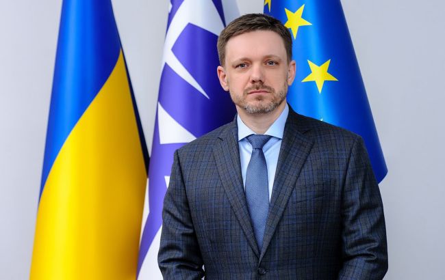 Нападение на журналистов: главу Укрэксимбанка отправили под домашний арест