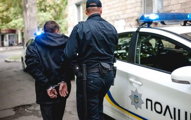 Полиция Запорожья задержала мужчину, ограбившего семь кредитных учреждений