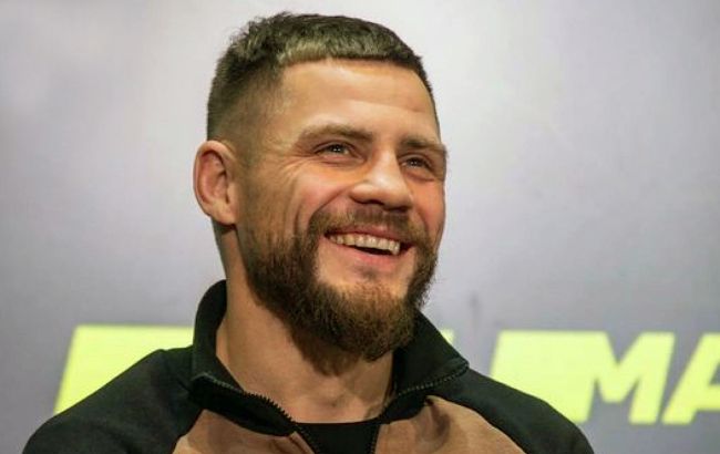 "Самовпевненість і недооцінка". Відомий коментатор дав прогноз на бій Берінчик - Девіс