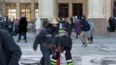 У центрі Харкова горить університет імені Каразіна, проводиться евакуація