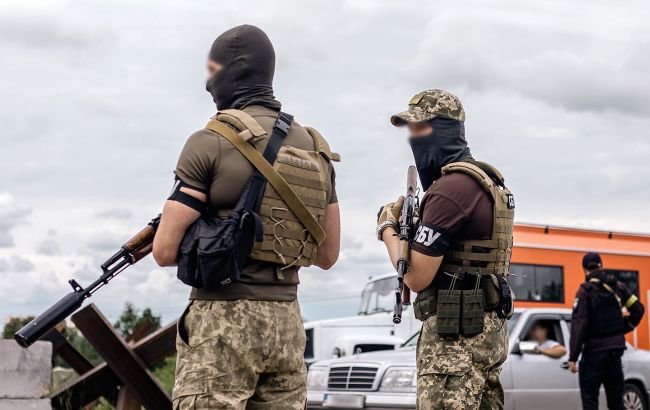 СБУ разоблачила российского "крота" в рядах НАБУ, за ним стоит человек Януковича