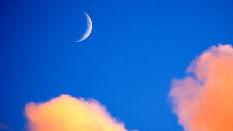 Зробіть це на Молодик і ваші бажання здійсняться. Астролог розкрила потужний ритуал на щастя