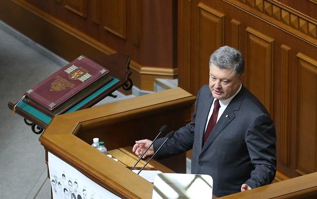 Украина экспортирует товары военного назначения более чем в 60 стран мира, - Порошенко