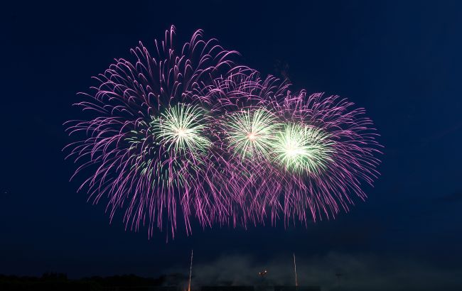 В Харькове ночью дистанционно запустили фейерверк. Полиция ищет нарушителей