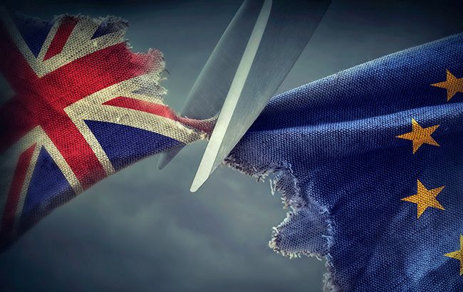 Состоятельные европейцы покидают Великобританию перед Brexit, - Bloomberg