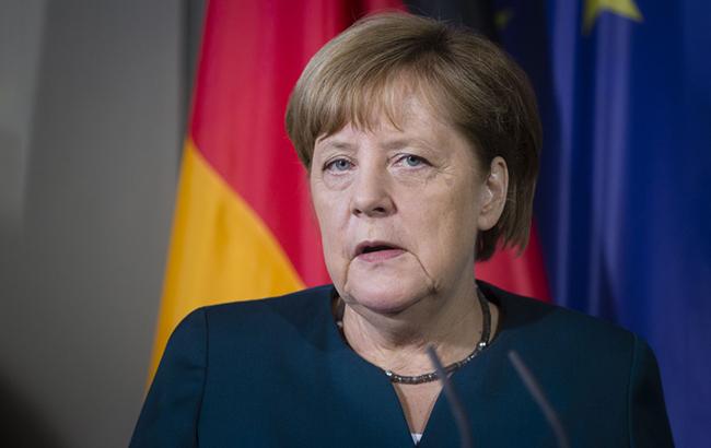 Меркель хочет усиления евровалюты и создания Европейского валютного фонда